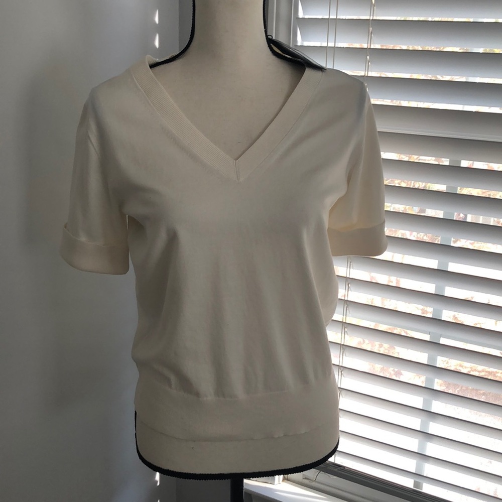 NWT Banana Republic cream sweater